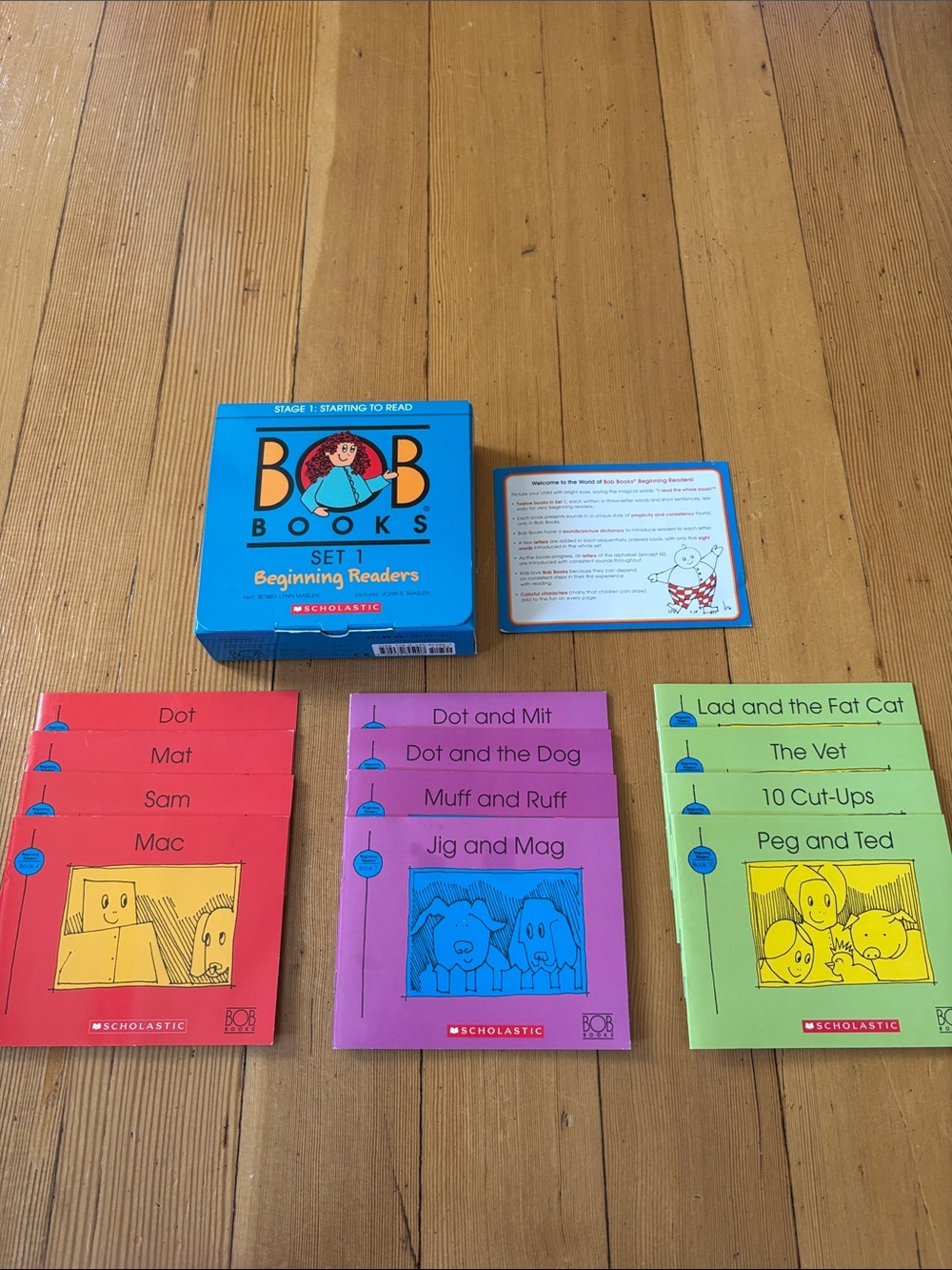 Scholastic Bob Books Set 1 - Blue Box with Red, Purple, Green Books
